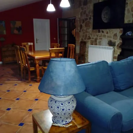 فيلة Acogedora Casa De Campo Con Piscina